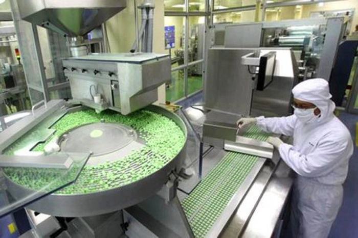 Digitalisasi Industri Farmasi: Panduan Pabrik Skala Besar